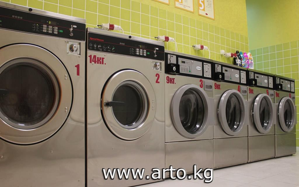 Стиральные машины в прачечной Стиральные машины в прачечной